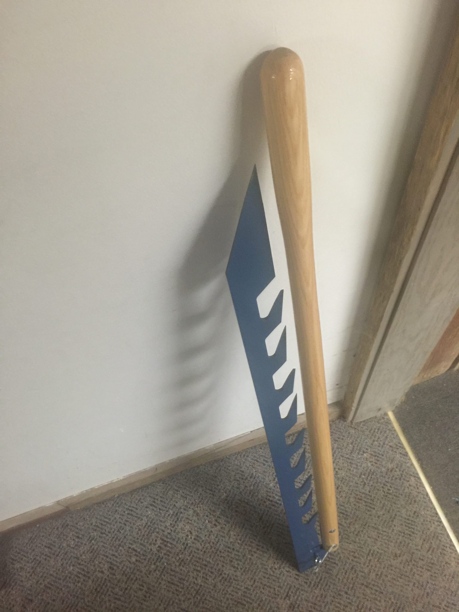 Fish's Ice Saw Clancy Outdoors