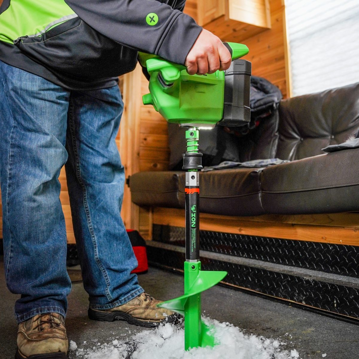 New !! Ion G2 8" or 10" 40 V Lithium Ion Auger with two 4 Ah Batteries Clancy Outdoors